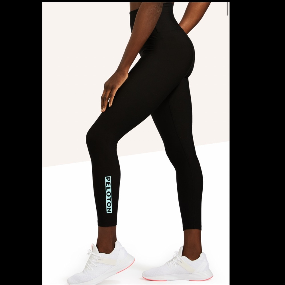 Peloton Cadence leggings black NWT